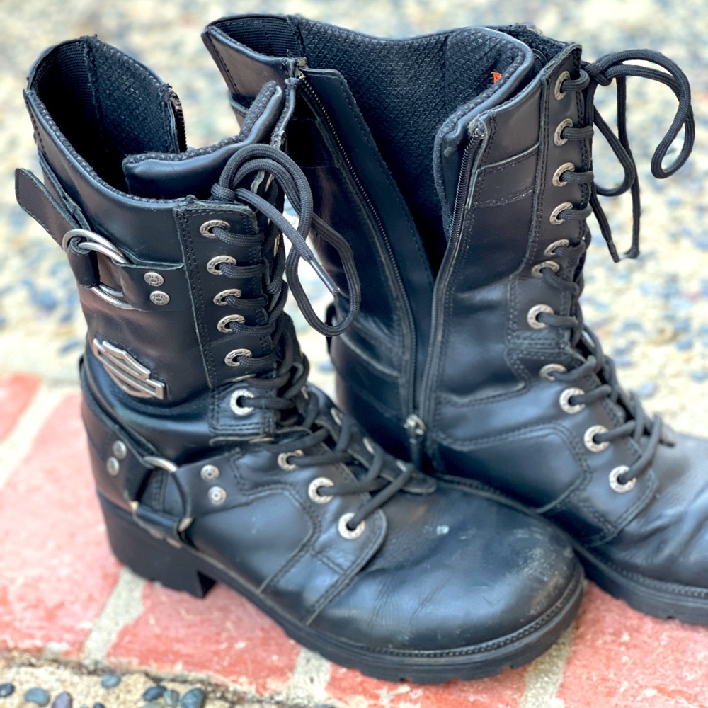 moto boots